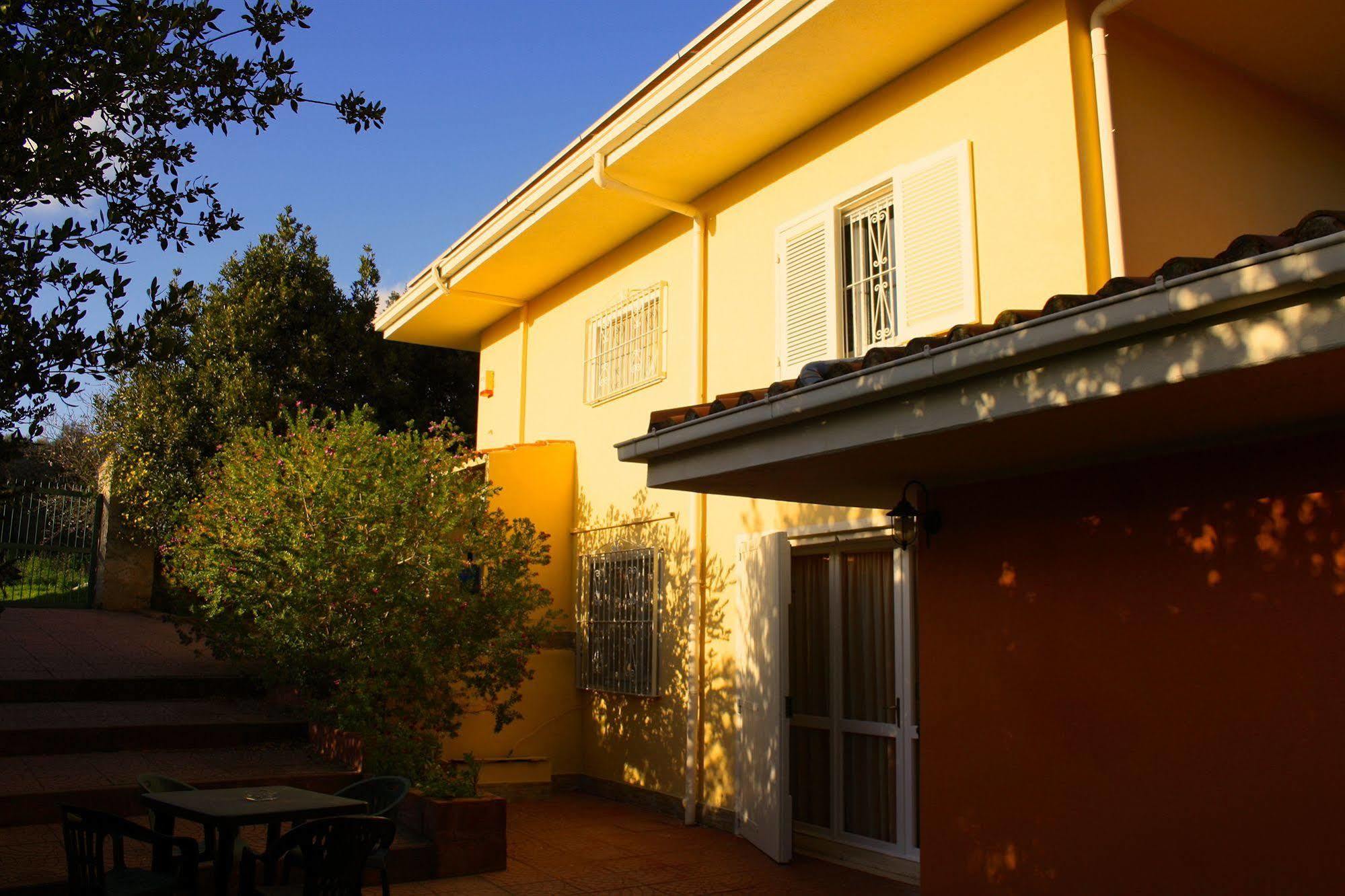 Parco Delle Valli Sassari Exteriör bild